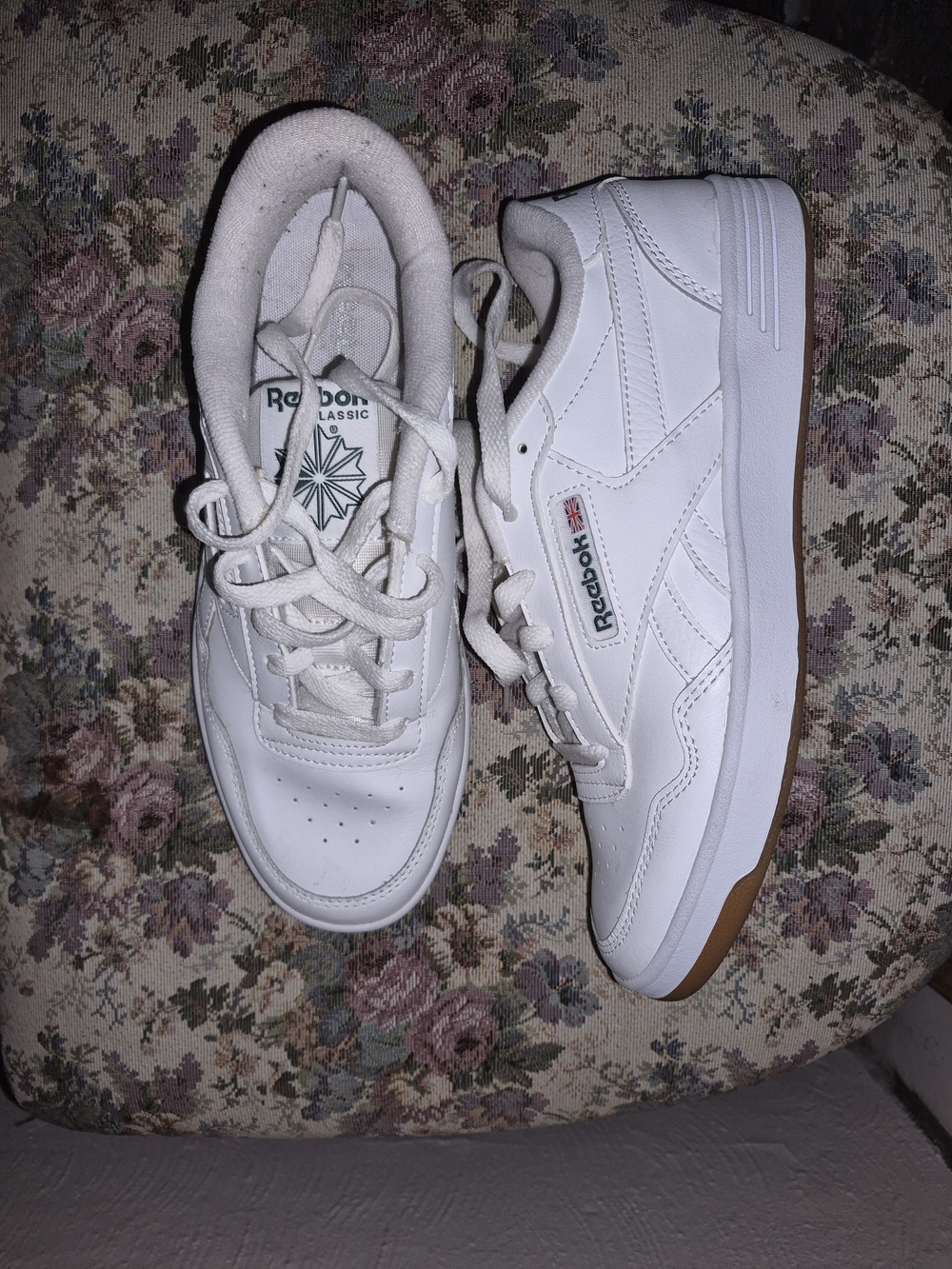 Reebok White Leather Classic Sneakers with Gum Outsole